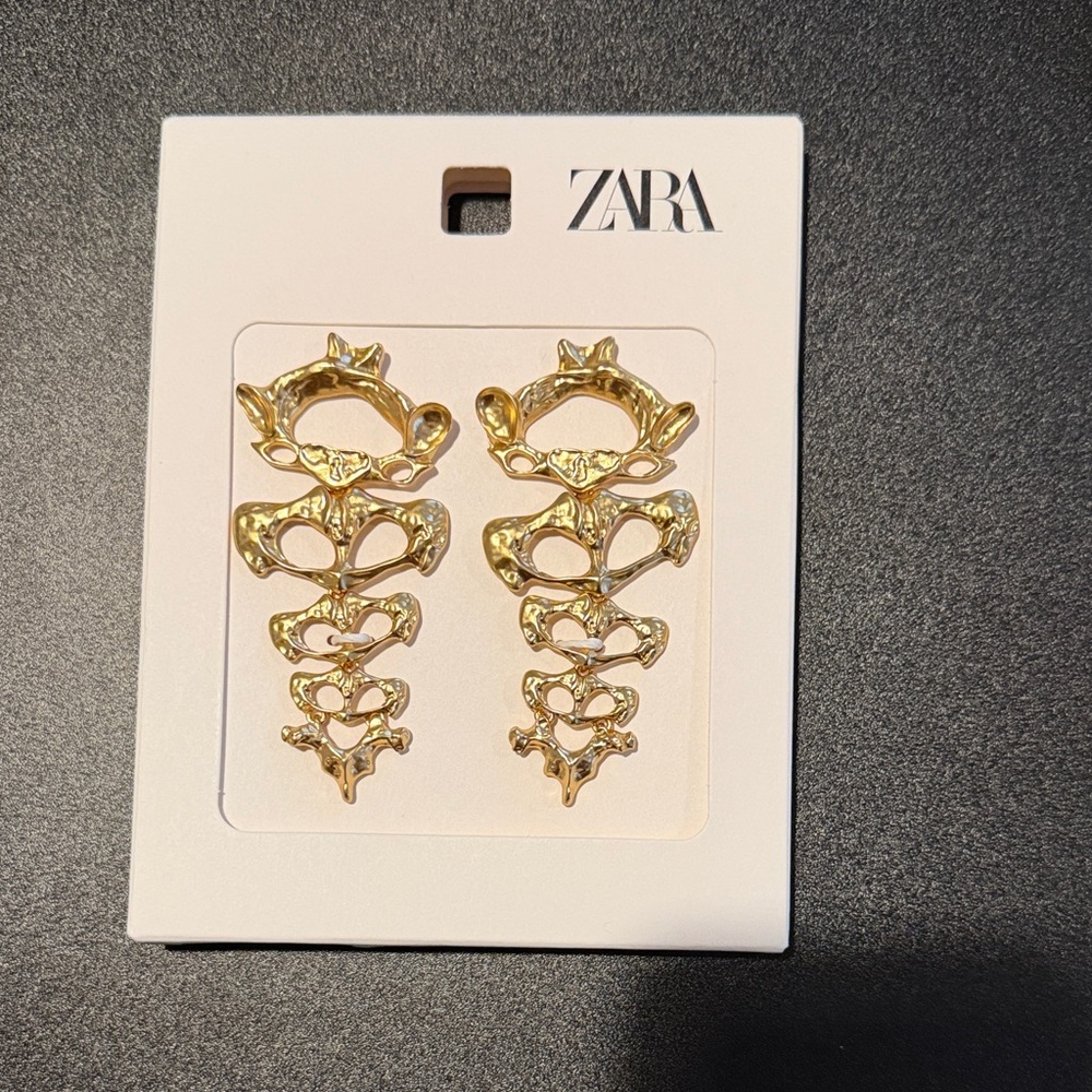 ZARA Shiny Gold Sculptural Drop Earrings